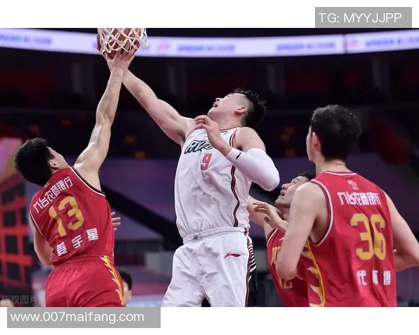 广州街舞队与深圳街舞队赛后复盘速度较量的精彩瞬间与战术分析